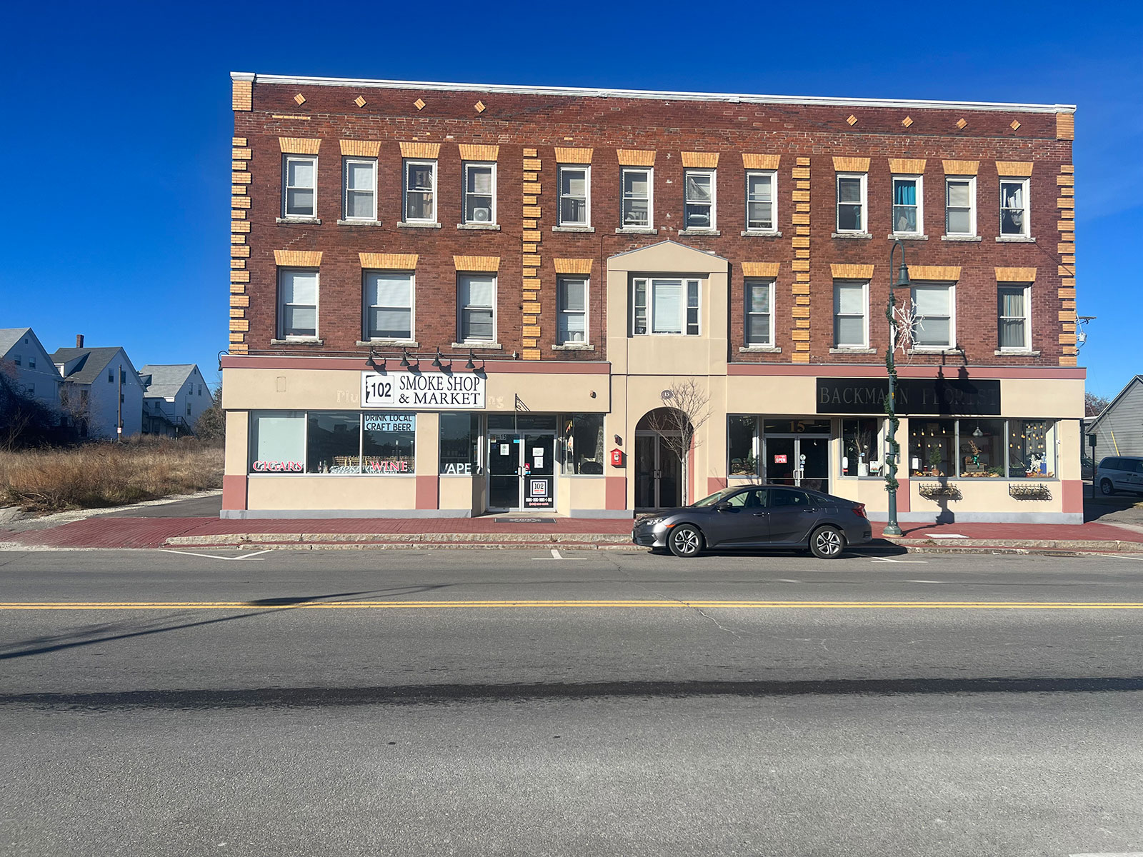 15 West Broadway Retail Space in Derry NH